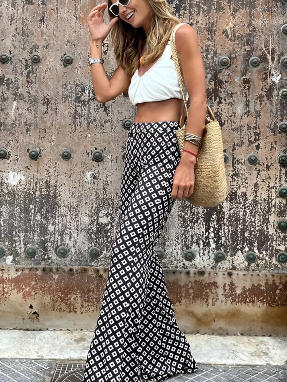 Commense Black & White Wide-Leg Geometric Pants